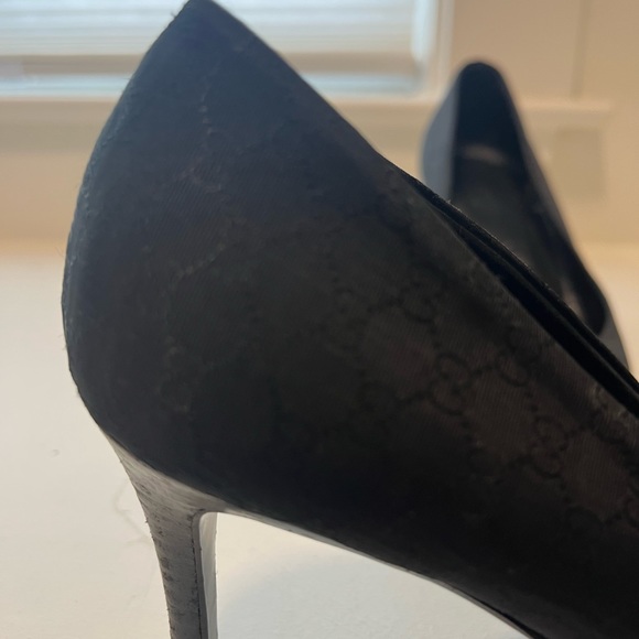 Gucci monogram black pumps 6.5 - Picture 9 of 9